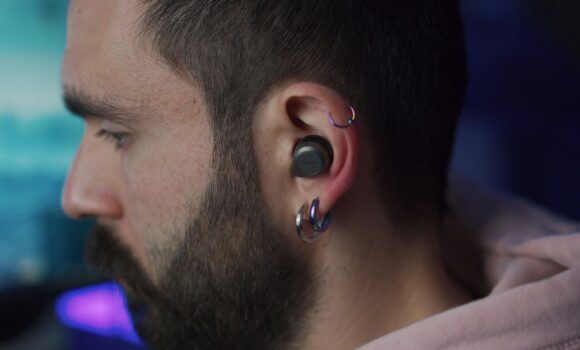 Basic Mandarin Conversation with Audio Aids